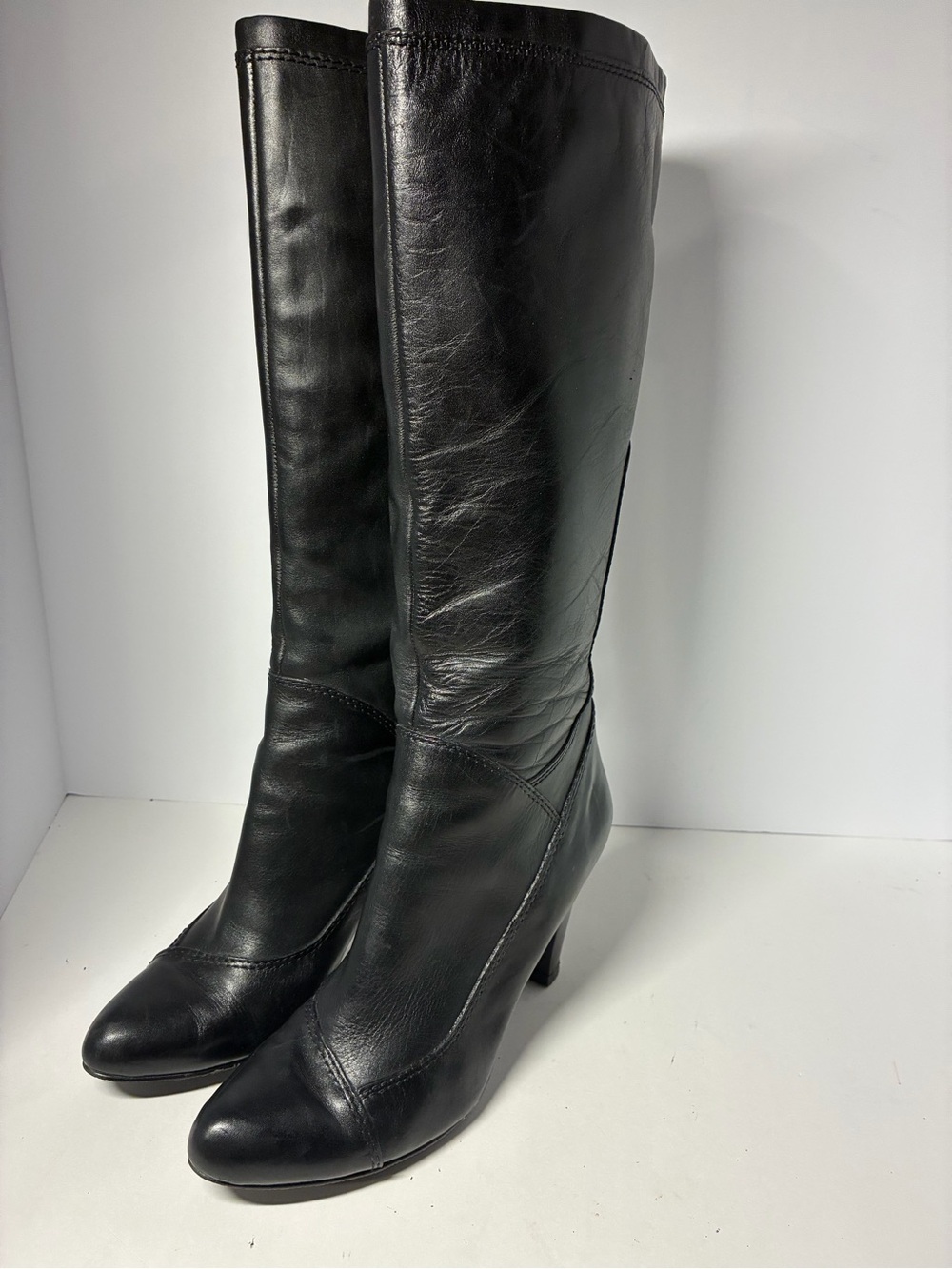 REBA Ladies Boots, Black leather size 8M
